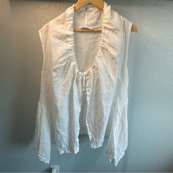 Bryn Walker Kia light linen adjustable drawstring open front vest in White small - Picture 7 of 11